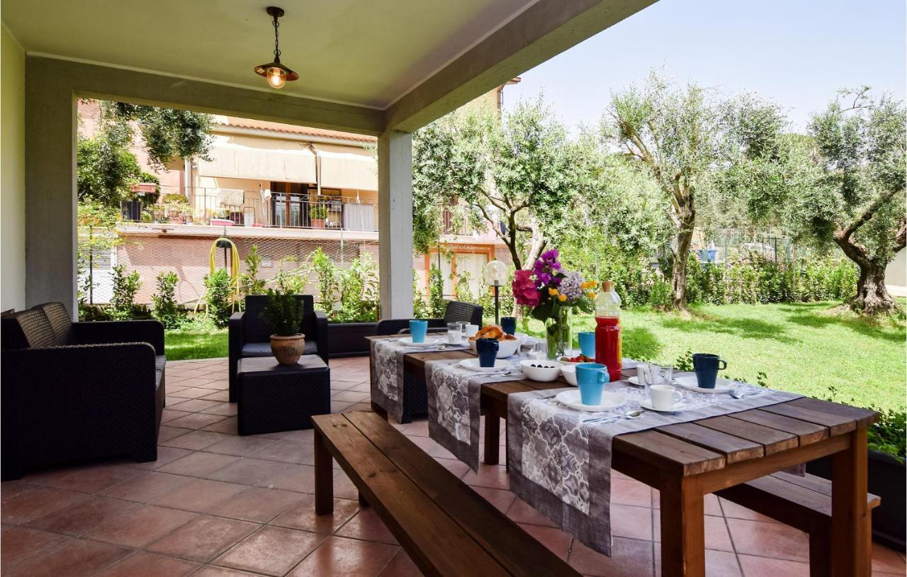 Cozy Home In Anguillara Sabazia With Kitchenette 외부 사진